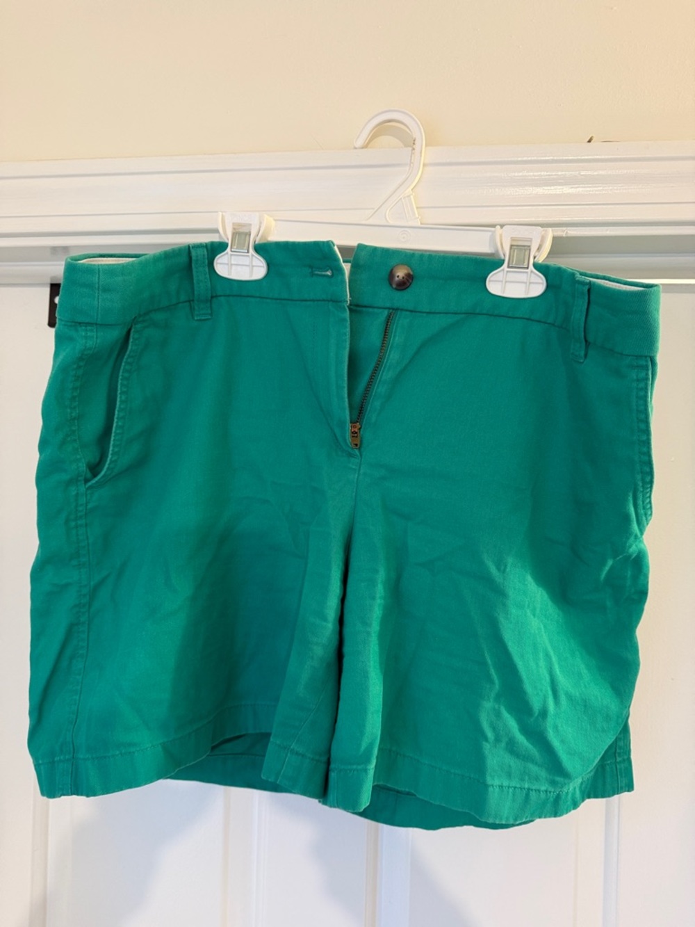 J Crew Women’s Green Bermuda Shorts with Front Pockets
